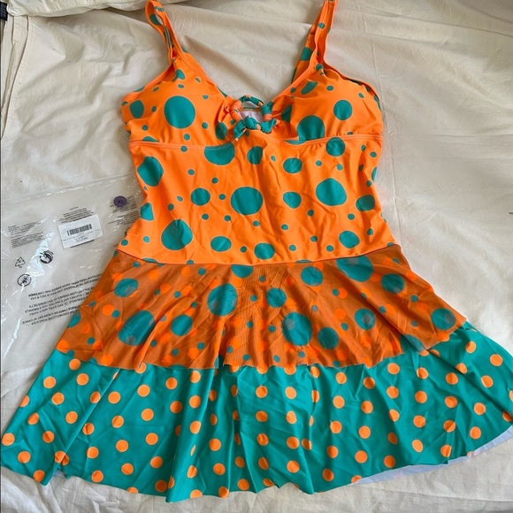 NIB Adorable 1-Piece Swim Dress - Picture 2 of 10